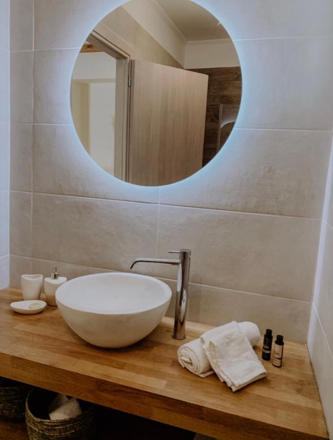 Mangata Suites Homes With Private Pools Spartokhorion ภายนอก รูปภาพ